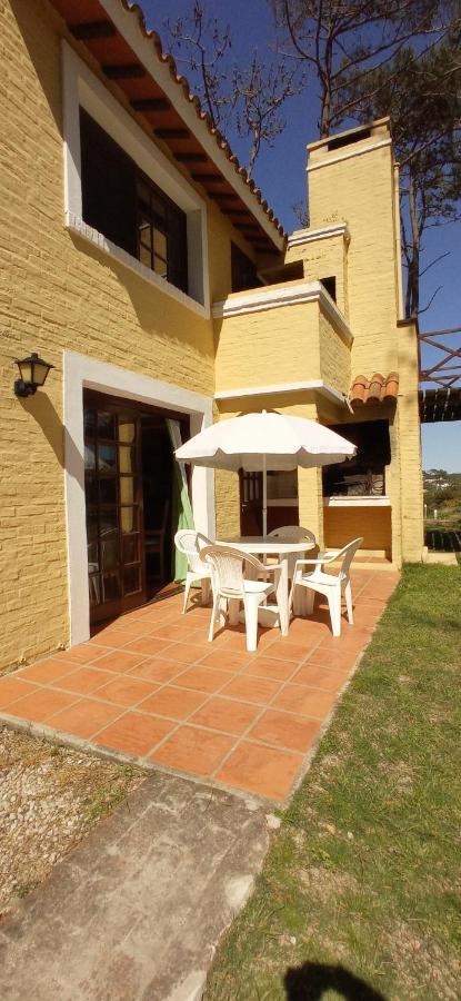 Aparthotel Pino Dorado Manantiales Exterior foto